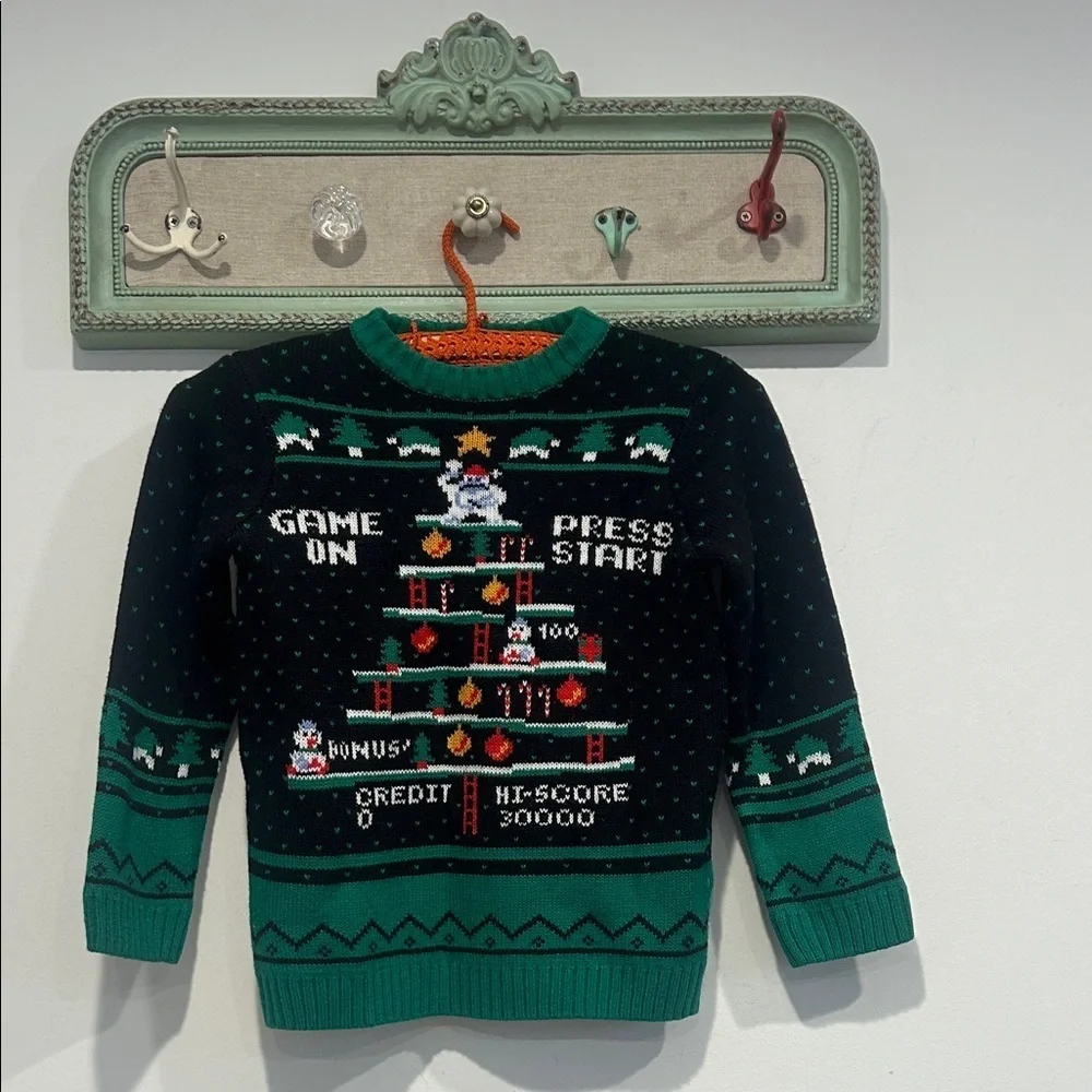 Holiday Time Festive Gaming Holiday Sweater Black and Green boys 6-7